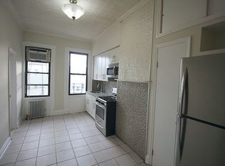 1874 Stanhope St #2R, Ridgewood, NY 11385