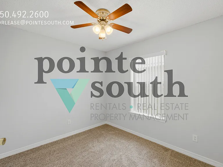 1076 Antigua Cir — Photo 9