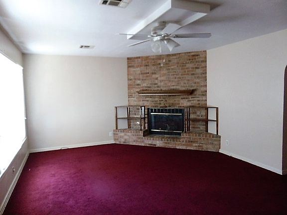 5th image of 113 Viola Ave