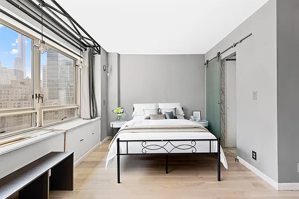 Rented by Compass | media 15