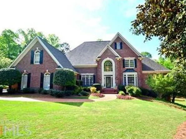 625 Newport Shr, Alpharetta, GA 30005