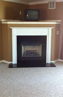 3rd image of 595 N End Blvd Unit 20