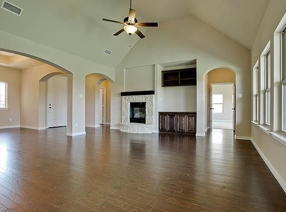 2nd image of 3030 Francesca Dr