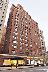 165 East 72nd Street in Lenox Hill