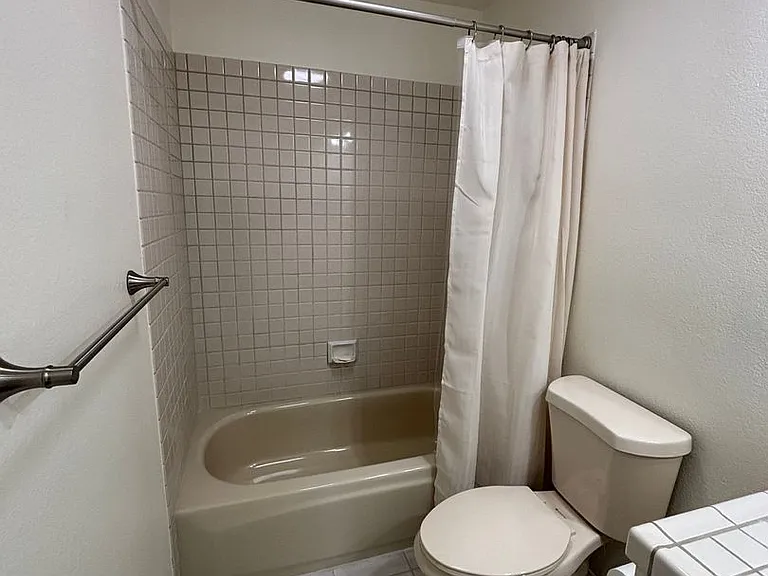 1241 Pearlbush Ct — Photo 17