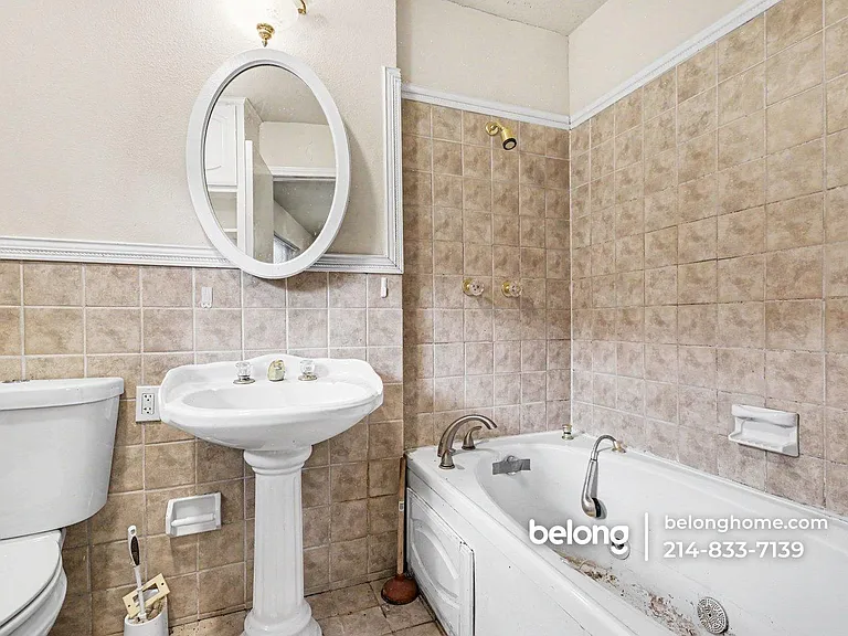 8615 Skyline Dr — Photo 10