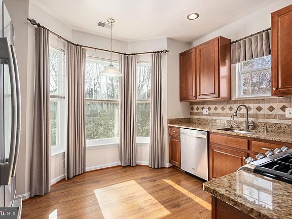 3rd image of 3523 Piney Woods Pl APT G103