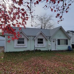 4260 Brockley Ave, Sheffield Lake, OH, 44054