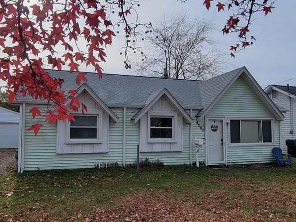 4260 Brockley Ave, Sheffield Lake, OH 44054