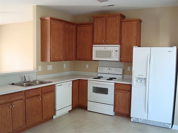 4th image of 15724 Lakepoint Forest Dr