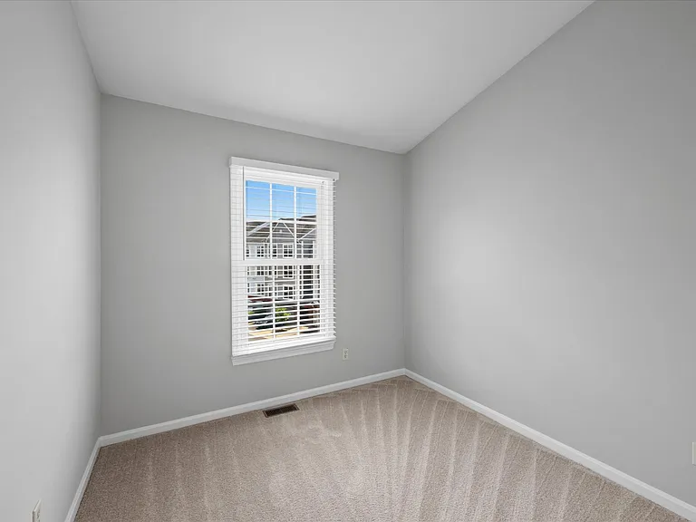 299 S Pickett St — Photo 23