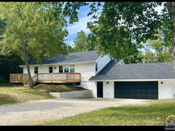6340 SE 101st St, Berryton, KS 66409
