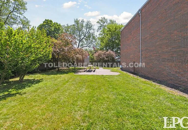 6020 Secor Rd #1 — Photo 18