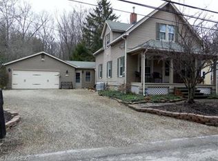 264 Miles Rd, Chagrin Falls, OH 44022