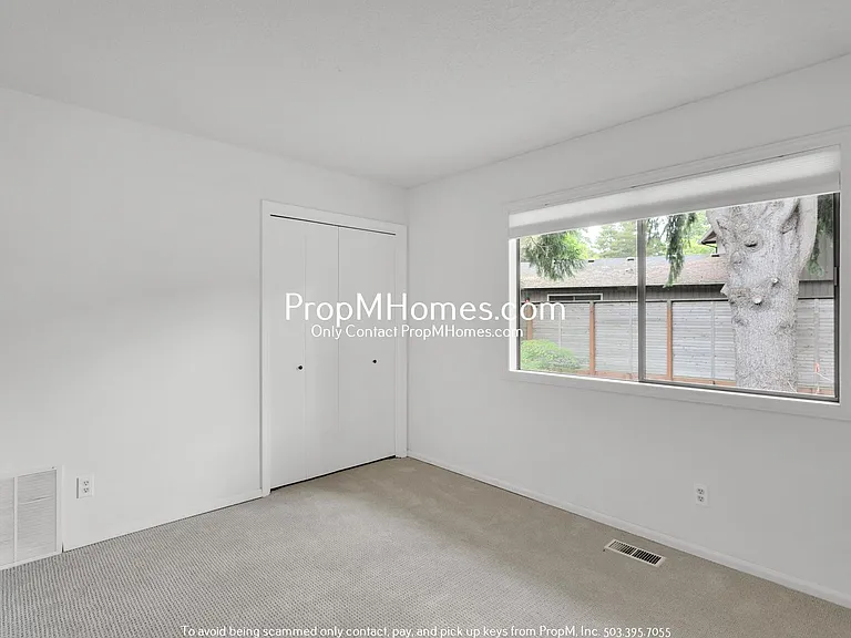 1448 Greentree Cir — Photo 26