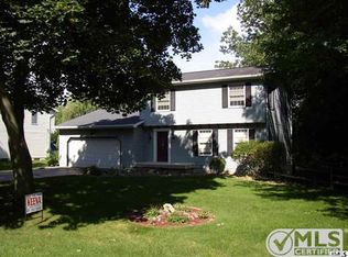 5407 Squires Manor Rd, Jackson, MI 49201