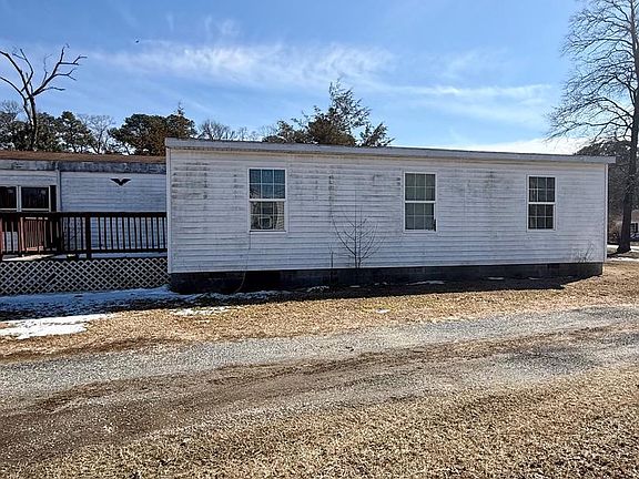 4th image of 4942 Skinners Run Rd