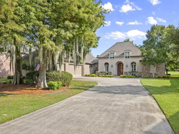 15221 Alma Mater Ct, Baton Rouge, LA 70810