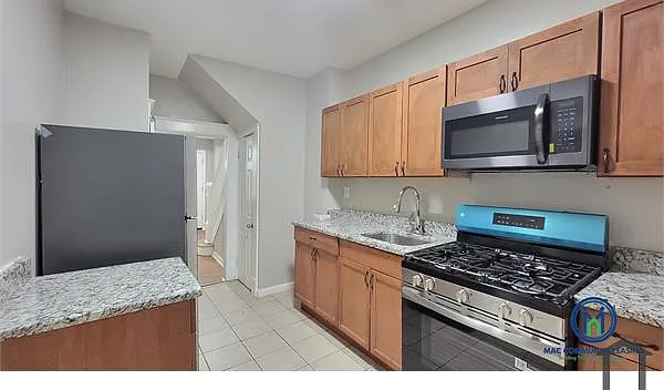 608 Springfield Ave — Photo 2
