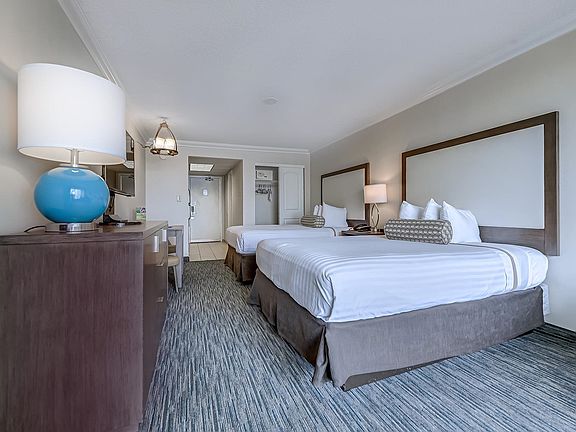 4th image of 1105 S Ocean Blvd. #942