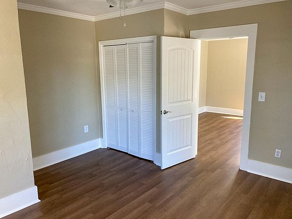 5th image of 204 East St