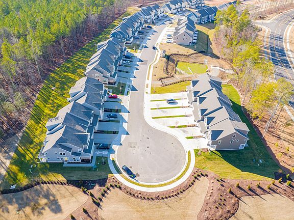 4th image of 18309 Palisades Ct
