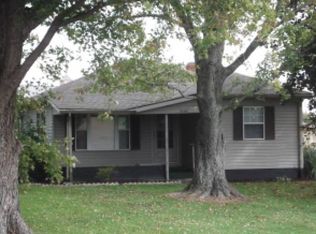 1446 Thornwood Dr, Heath, OH 43056