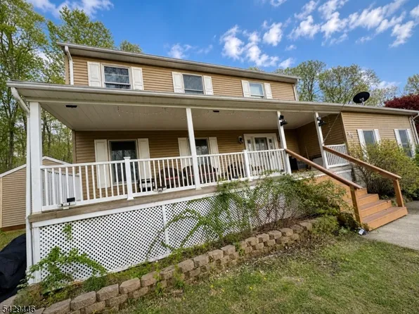 48 Silver Grove Rd, Hardyston Twp., NJ 07460