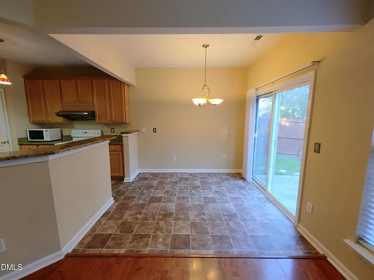 301 Millicent Way — Photo 11