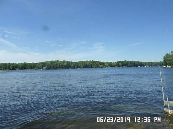 5th image of 1331 E Long Lake Dr