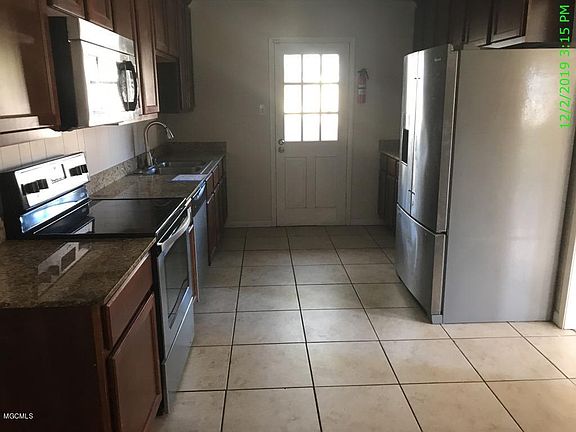 5th image of 11130 W Dogwood Dr