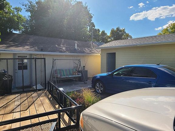 4th image of 1515 W 3rd St
