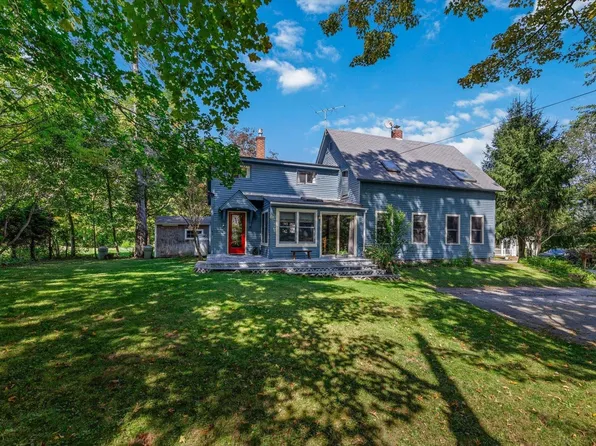 8 Wallace Street, Antrim, NH 03440