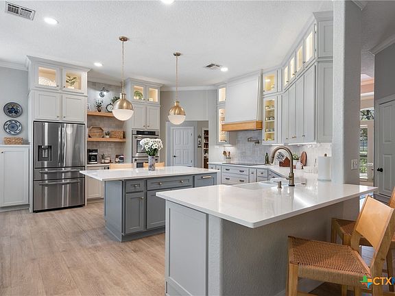 4th image of 4826 Lago Vista Dr