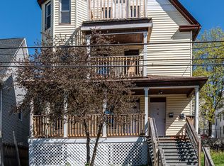 Ridgewood St 26, Waterbury, CT 06710