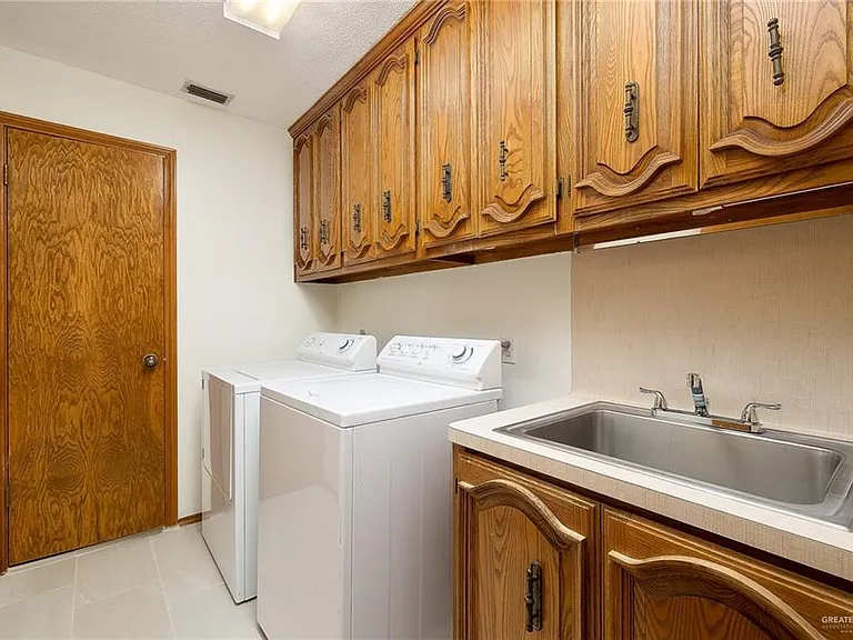 812 Rio Grande Dr — Photo 24