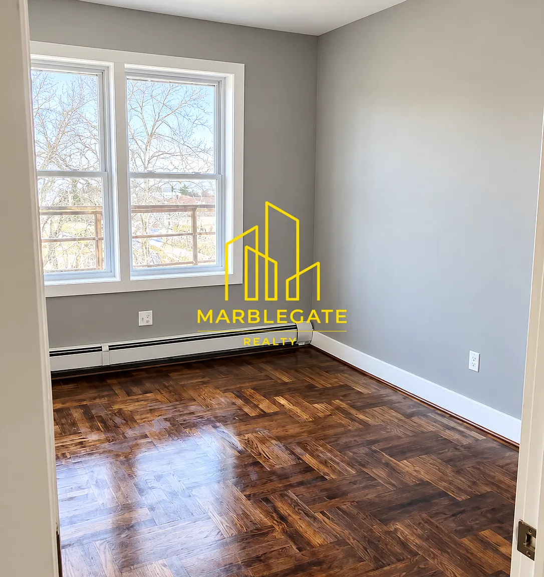 901 Bergen St — Photo 3