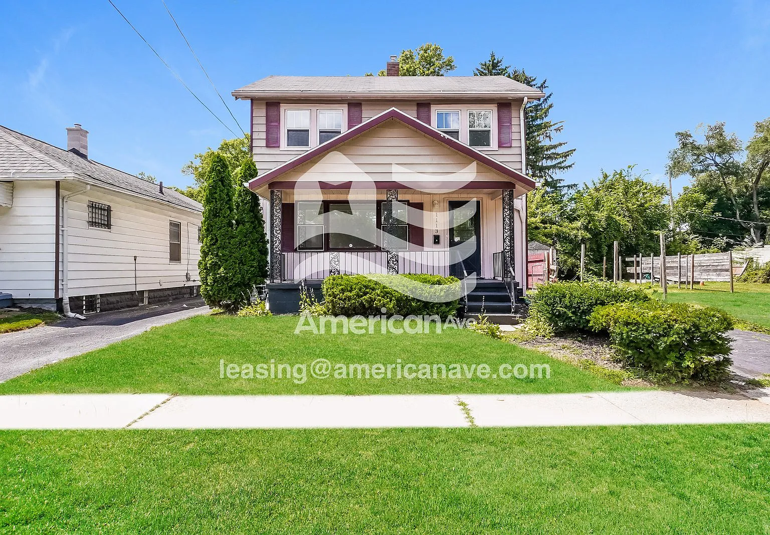 3 bed, 2.0 bath, 1596 sqft, $1,322 — Photo 1