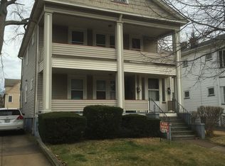 1177 Cook Ave, Lakewood, OH 44107