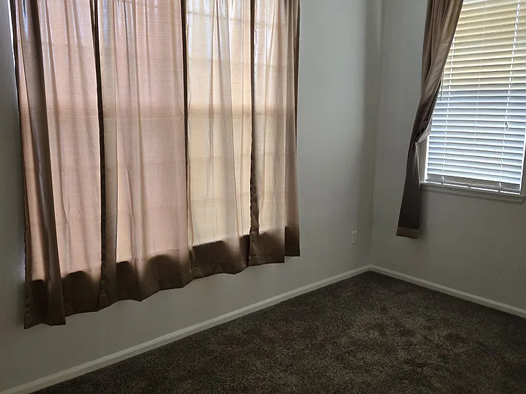 1575 Olympia Cir #205 — Photo 12