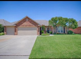 3605 Brownwood Ln, Norman, OK 73072