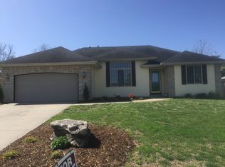 4080 W Kingsbury St, Springfield, MO 65807