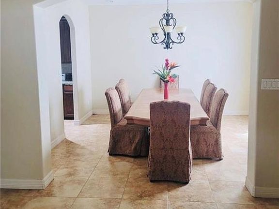 3rd image of 3303 Grand Canal Dr