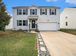 46 Meadowview Dr, Belleville, IL 62220