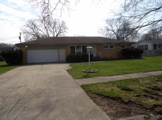 415 Remus Dr, Buchanan, MI