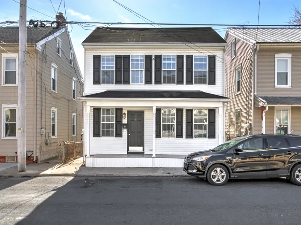 21 W Gramby St, Manheim, PA 17545