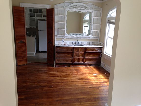Dining Room with Wet Bar