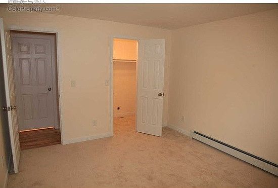 BR with walk in closet