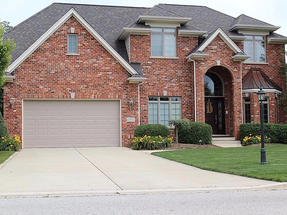 2nd image of 10677 Erie Dr E