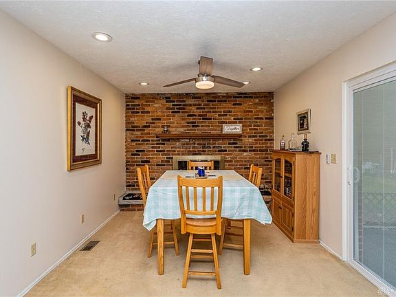 5th image of 2718 Weeping Willow Dr